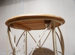 画像6: 【未使用品】　VANTHIEL ルディ・ヴァン・ティエル　Round Table　アトリエ　フレンチ アンティーク 調　ラウンドテーブル　飾り棚　台　ガーデンテーブル　カントリー　作業台　アイアン　彫刻　英国 カフェ　店舗什器