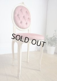 Made in ITALY　西洋　洋館　ロココ様式　サロンチェア　彫刻　鋲打ち　椅子　イス　姫系　アンティーク