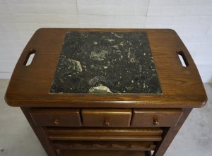 画像10: 西洋　クラシカル　ハンドクラフト　四国工芸　森のサーカス　オーク材　無垢材　大理石　大型　キッチン　ダイニング　サービス　ワゴン　テーブル　チェスト　トレイ　トレー　2つ　収納棚　飾り棚　台　オープンシェルフ　英国　カフェ　洋館　店舗什器　アンティーク　ヴィンテージ