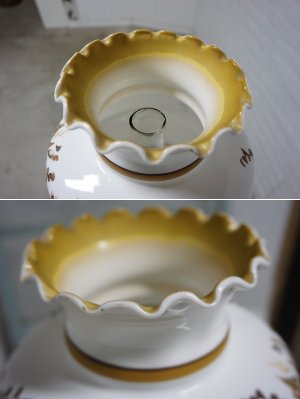 画像15: 西洋　クラシカル　古いアンティーク　1灯　フロアライト　アイアン　ゴールド色　乳白ガラス　スタンドライト　照明　オイルランプ風　英国　洋館　カフェ