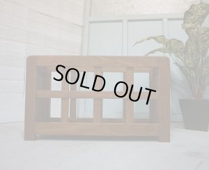 画像2: 北欧　ミッドセンチュリー　ヴィンテージ　マガジンラック　本棚　雑誌　収納ラック　小物入れ　チーク材　無垢材