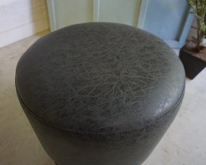 画像5: 美品　北欧　ミッドセンチュリー　ヴィンテージstyle　ラウンドスツール　回転椅子　スツール　チェア　リビング　ダイニング　寝室　書斎　店舗什器　英国カフェ　在庫4脚　1脚出品