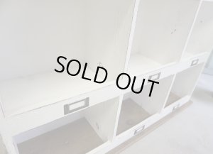 画像16: フレンチカントリー　古い木　ペインティング　収納　キャビネット　靴箱　シューズボックス　下駄箱　シェルフ　飾り棚　陳列棚　台　ディスプレイ　サイドボード　本棚　西洋　英国　ヴィンテージ