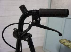 画像6: 5段階調整　軽量介護　ローラーステッカー　ステッキ 杖　車輪付き　高さ調節　ハンドルレール　ブレーキレバー　歩行補助　福祉　自立式　手すり感覚で使用できる　1.8KG　日本　京都製