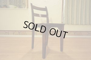 画像2:  古民家風　欅材　ケヤキ　座繰り　サイドチェア　ダイニングチェア　椅子　イス　民芸家具　１脚出品　在庫２脚　(1)