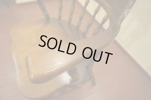 画像9: 飛騨産業　キツツキ　穂高　ヴィンテージ　コロニアル　アームチェア　キャプテンチェア　1脚個別出品　在庫4脚　ウインザー　椅子　イス　(4)