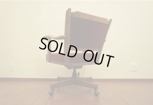 画像8: ヴィンテージ　karimoku カリモク　アームチェア　書斎椅子　デスクチェア　回転椅子　昇降　楢材　オーク材　キャスターチェア　イス　ワインレッド　モケット