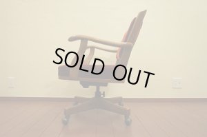 画像7: ヴィンテージ　karimoku カリモク　アームチェア　書斎椅子　デスクチェア　回転椅子　昇降　楢材　オーク材　キャスターチェア　イス　ワインレッド　モケット