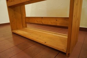 画像10: ヴィンテージ　パイン材　無垢　マガジンラック　ディスプレイラック　シェルフ　雑誌　本棚　収納棚　飾り棚　北欧モダン　英国　カントリー