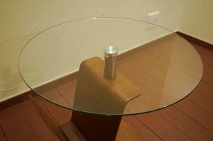 画像8: 北欧モダン　ガラストップ　サイドテーブル　飾り棚　本棚　雑誌　収納　マガジンラック付き　ディスプレイ　台　店舗什器　　　