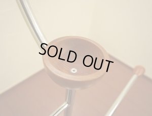 画像8: ポストモダン　ミッドセンチュリー　ヴィンテージ　スーツスタンド　ハンガーラック　コートハンガー　洋服掛け　バレットスタンド　チェリー材 × アイアン　ディスプレイ　店舗什器　スペースエイジ　北欧　ビンテージ