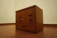 画像6: 民芸家具　工芸品　裁縫箱　小引き出し　隠れ収納　ミニチェスト　時代　小箱　針箱　道具箱　茶道具　古道具　古民具　整理箱　ソーイングボックス　小箪笥　欅材　ケヤキ　古民家　カフェ　ディスプレイ　店舗什器