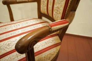 画像17: 洋館　西洋　猫脚　イタリア　アームチェア　クラシカル　アンティーク　カフェ　サロンチェア　ダイニング　鋲打　椅子　イス　彫刻　ディスプレイ　店舗什器