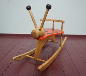 画像2: 東欧　チェコ製　木製　玩具　キッズチェア　子供椅子　チャイルドチェア　ベビーチェア　イス　遊具　乗り物　ロッキングチェア　てんとう虫