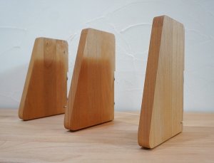 画像1: 北欧モダン　チェリー材　無垢材 × アクリル　ブックエンド　本立て　本棚　卓上