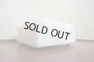 画像5: cassina カッシーナ モデル271 羽毛 フェザー入り MEX CUBE メックスキューブ ソファ オットマン スツール ピエロ・リッソーニ 在庫2つ　(1)