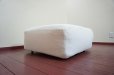 画像4: cassina カッシーナ モデル271 羽毛 フェザー入り MEX CUBE メックスキューブ ソファ オットマン スツール ピエロ・リッソーニ 在庫2つ　(2)