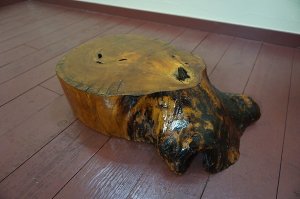 画像2: 香炉台　盆栽台　盆景台　飾り棚　飾置　物台　茶台　花台　天然木　一枚板　敷板　敷台　木株　木工　工芸品　煎茶道具　茶道　自然体　プリミティブ　アンティーク　古民家　カフェ　古道具