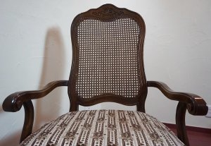 画像8: 西洋　クラシカル　英国　アンティーク調　アームチェア　ダイニングチェア　サロンチェア　洋館　猫脚　彫刻　椅子　イス　1脚出品　在庫2脚　(1)