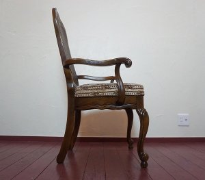 画像5: 西洋　クラシカル　英国　アンティーク調　アームチェア　ダイニングチェア　サロンチェア　洋館　猫脚　彫刻　椅子　イス　1脚出品　在庫2脚　(2)