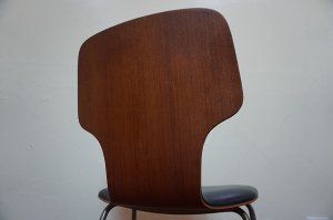 画像9: 希少　古き良き時代　ミッドセンチュリー　ヴィンテージ　剣持勇　天童木工　チェア　椅子　イス　チーク材　×　合皮　黒　ブラック　当時物　レトロ　カフェ　1脚出品　在庫3脚　(2)