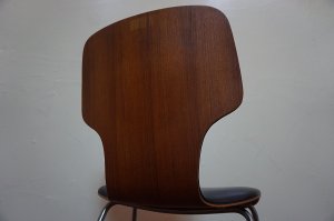 画像8: 希少　古き良き時代　ミッドセンチュリー　ヴィンテージ　剣持勇　天童木工　チェア　椅子　イス　チーク材　×　合皮　黒　ブラック　当時物　レトロ　カフェ　1脚出品　在庫3脚　(3)