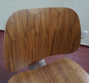 画像4: 【展示美品】　Eams イームズ 初期作品　ミッドセンチュリー　LCW　イージーチェア　ラウンジチェア　ウォールナット材　椅子　イス　北欧モダン　在庫4脚　(1)