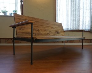 画像5: 【 美品 】　北欧モダン　ヴィンテージ調　天然木 × 鉄脚 アイアン　長椅子　ベンチ　チェア　3Pソファ　3シーター　3人掛け　フレンチ調　西海岸style