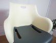画像2: 北米　カナダ製　umbra アンブラ　アームチェア　ガーデンチェア　ロビーチェア　スタッキング　イス　椅子　在庫3脚　(2) (2)