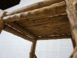 画像10: 古い木　アンティーク　飾り台　スツール　椅子　イス　チェア　棚　台　アトリエ　クウネル　ガーデニングアイテム　ディスプレイ　古民家　カフェ　 (10)