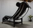 画像8: ル・コルビジェ　LC4　シェーズロング　１P　ソファ黒　イタリア製　本革　寝椅子　ロッキングチェア　安楽椅子　 (8)