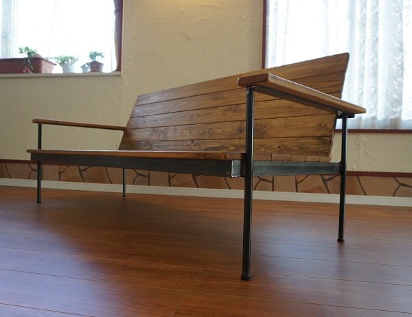 画像6: 【 美品 】　北欧モダン　ヴィンテージ調　天然木 × 鉄脚 アイアン　長椅子　ベンチ　チェア　3Pソファ　3シーター　3人掛け　フレンチ調　西海岸style (6)