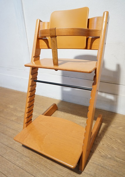 北欧　ノルウェー　STOKKE ストッケ　Tripp Trapp Chair トリップトラップチェア　ベビーガード付　革ベルト　チェリー色　アクタス